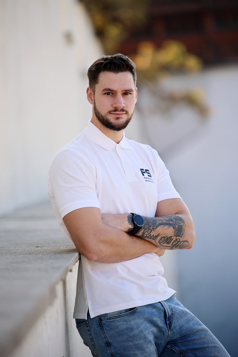 Polo_FSMB_M_bela_03 (Medium).jpg